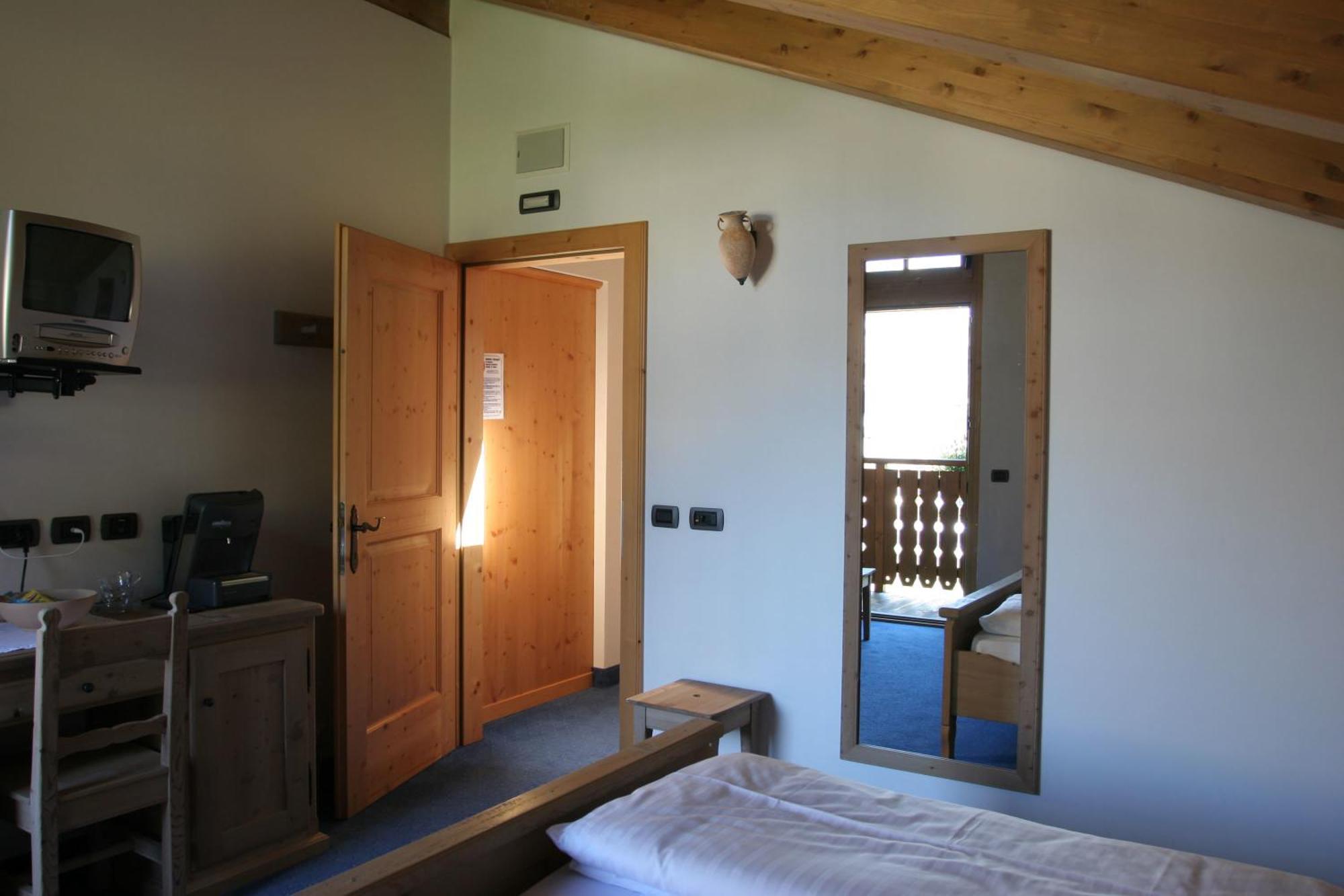 Chalet Mattias Ливиньо Номер фото